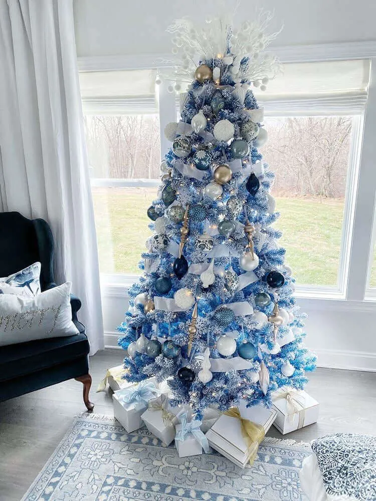 7.5' Duchess Blue Flock Artificial Christmas Tree with 600 Warm White LED Lights