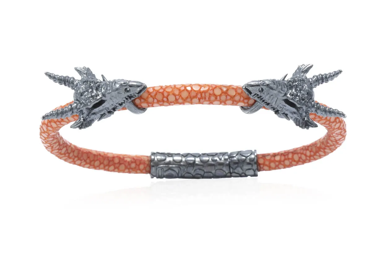 Bracelet LivingSkull Men Stingray Leather & Two Silver Dragon Skulls