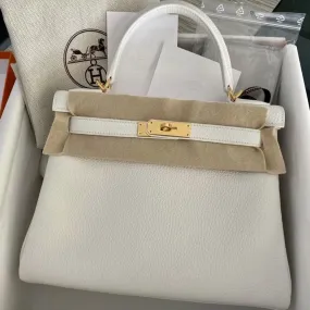 Hermès Kelly 28 Blanc (White) Taurillon Clemence Gold Hardware GHW