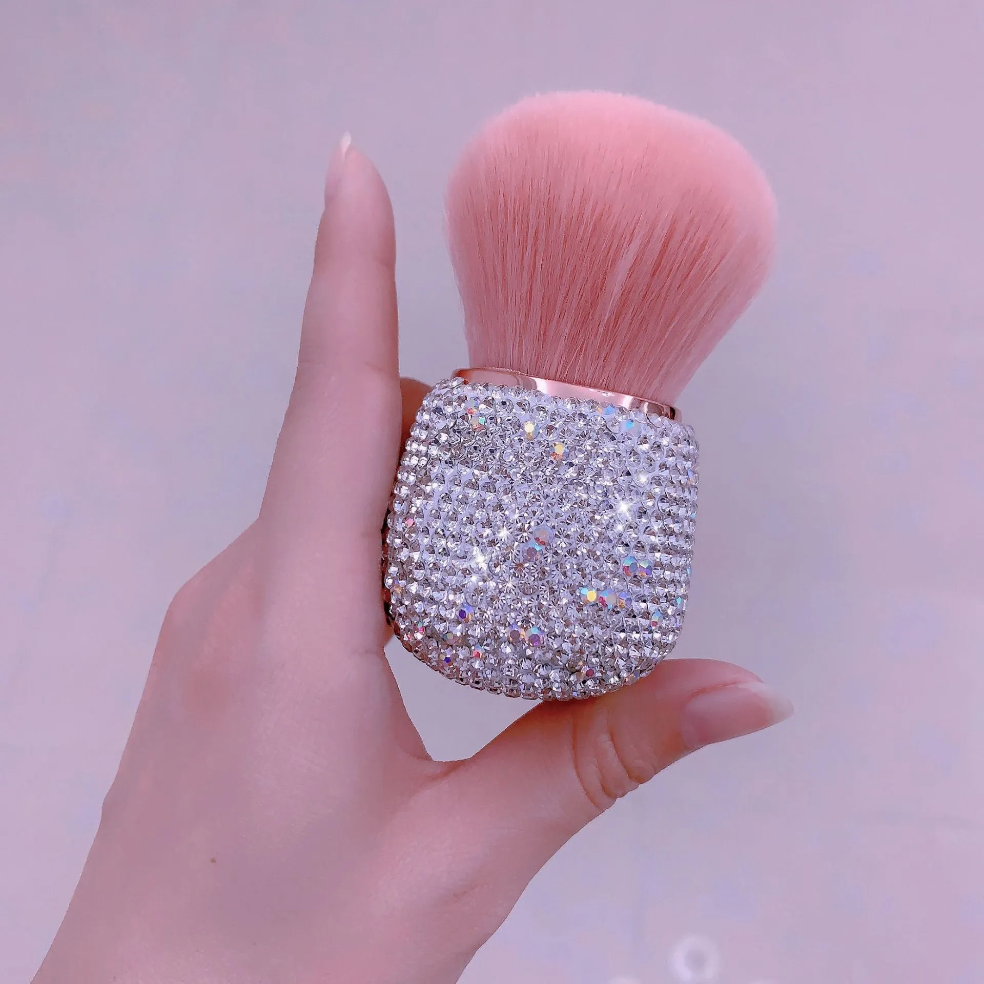 Multifunctional Makeup Brush Single Pack High-Value Diamond-Encrusted Portable Blusher Loose Powder Concealer Brush Super Soft