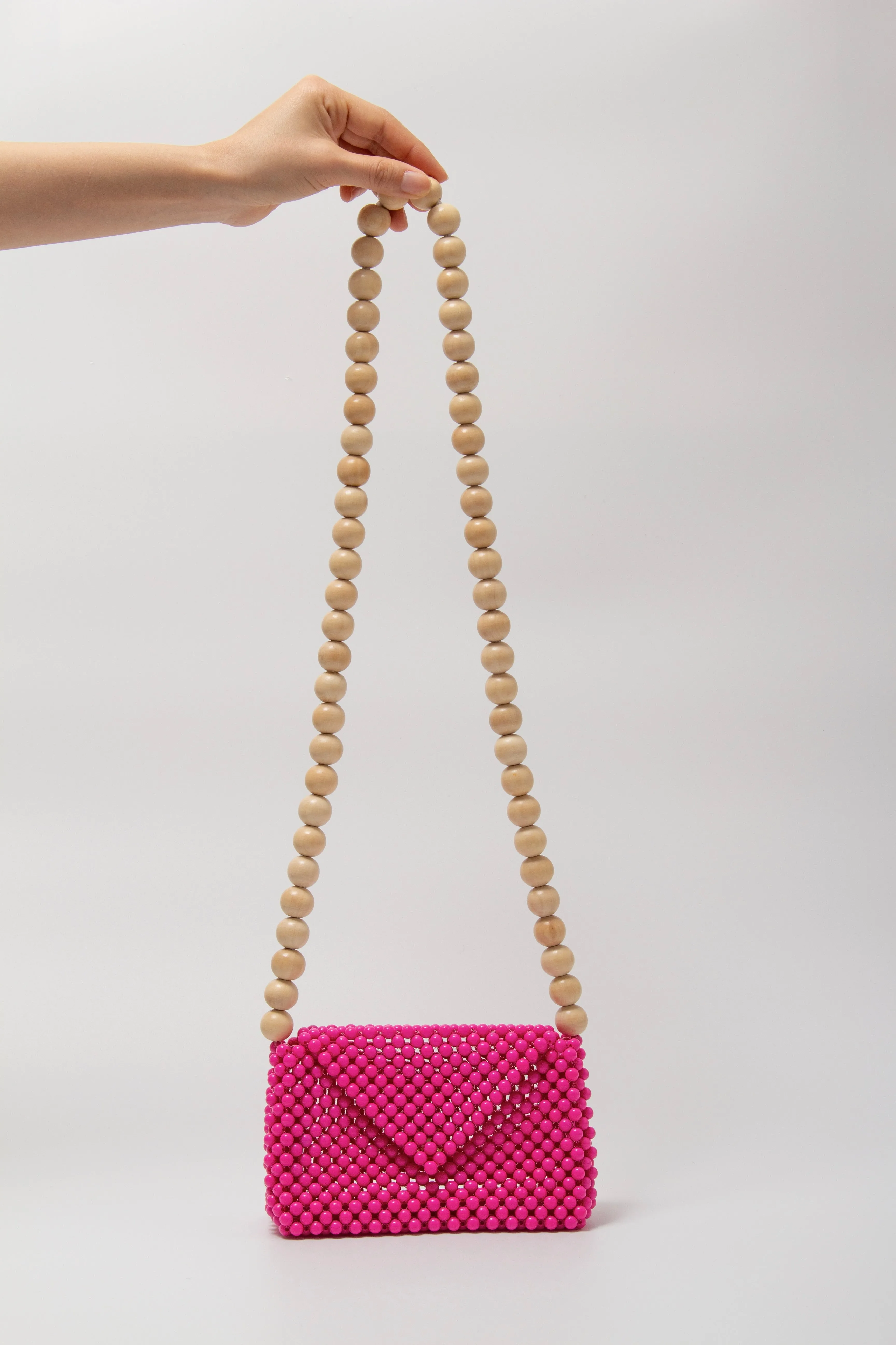 wood ball shoulder bag（vivid pink）